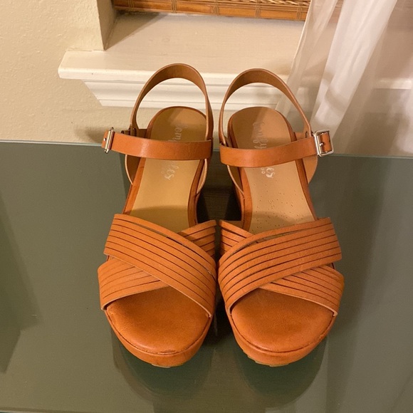 BAMBOO Shoes Comfy Soles By Bamboo Platform Wedge Sandal Poshmark